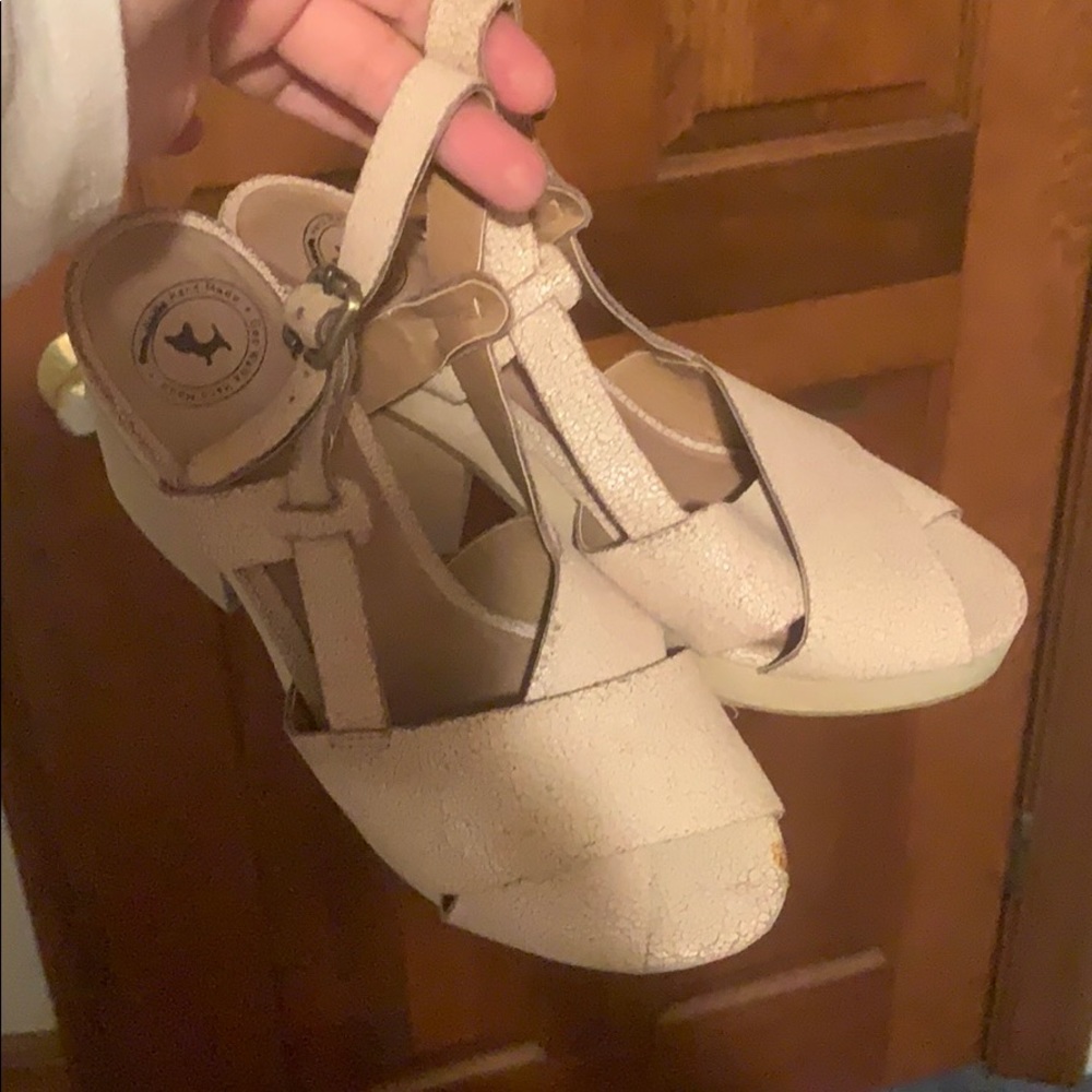 GeeGee Wawa clogs